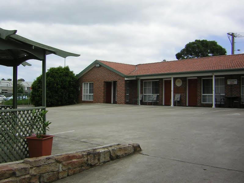 George Bass Motor Inn Nowra Exterior photo