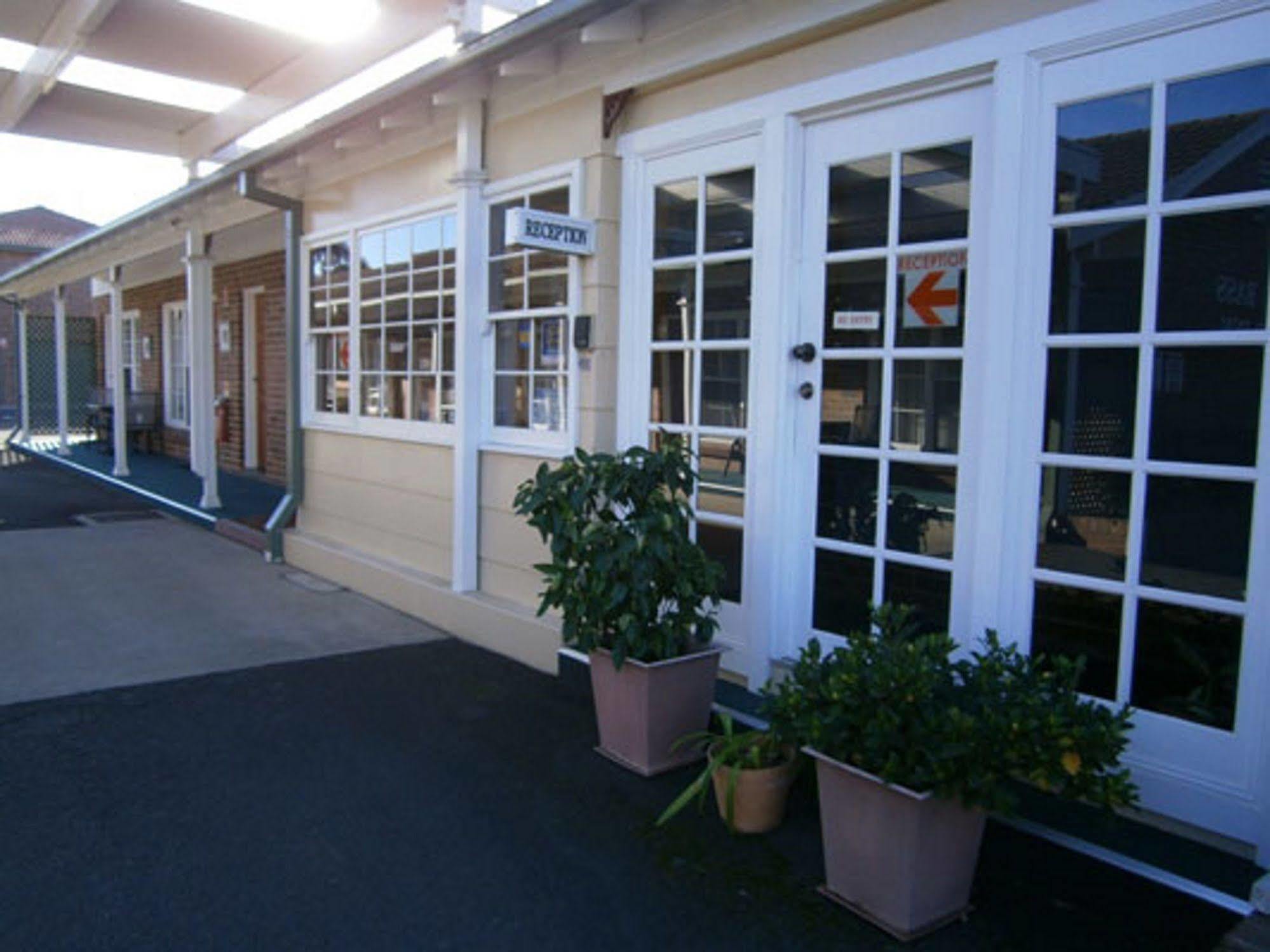 George Bass Motor Inn Nowra Exterior photo